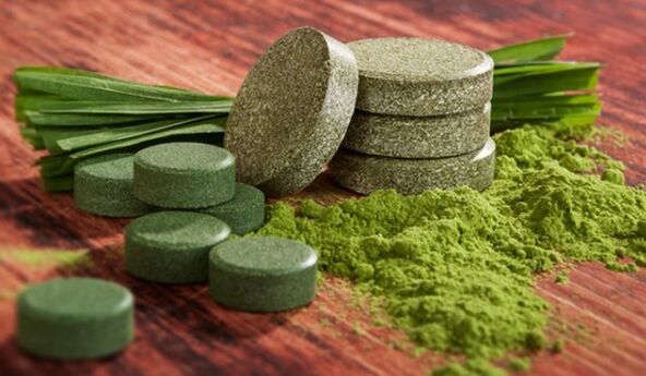 Spirulina gizonentzat onuragarria da bere aminoazido eduki handiagatik